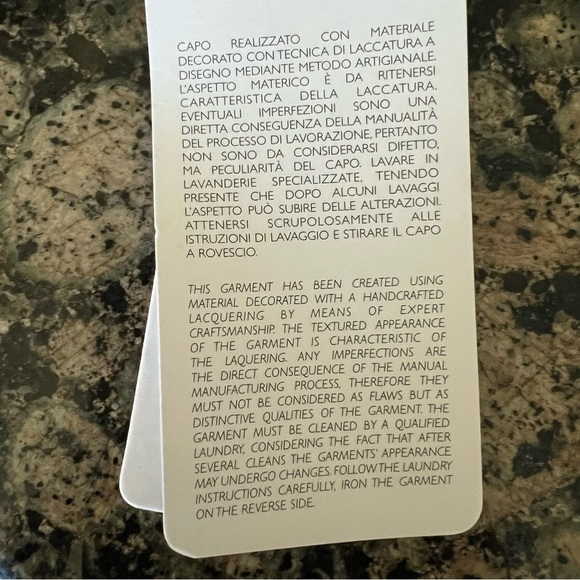 VIONNET PARIS Top. - Picture 4 of 8